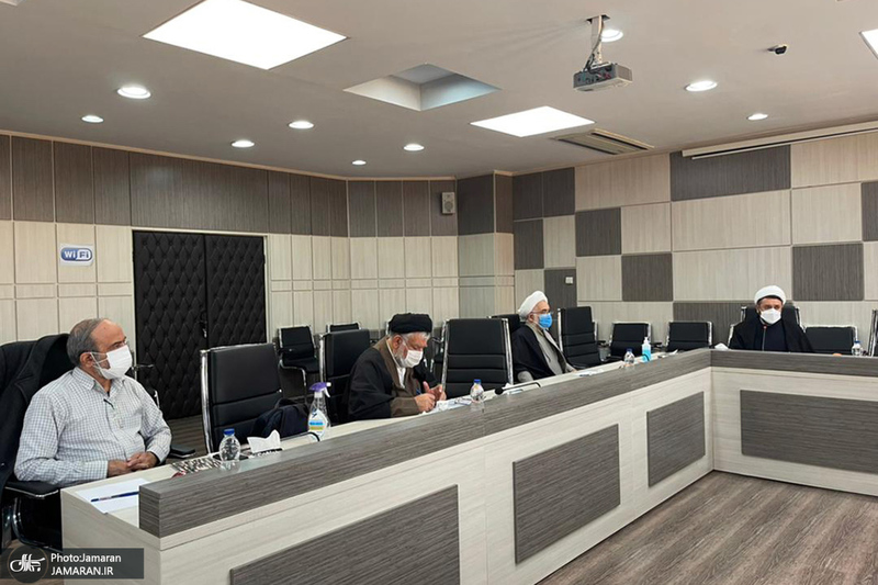 جلسه مشترک شورای معاونین موسسه تنظیم و نشر آثار امام خمینی(ره) و هیات رئیسه پژوهشکده امام خمینی و انقلاب اسلامی