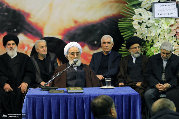 آیت‌الله عباسعلی روحانی: آیت‌الله موسوی بجنوردی در حوزه‌ فقه و حقوق اندیشه‌های نابی را پیگیری کرد