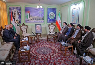 دیدار فرزندان رهبر انقلاب از دفتر مقاومت فلسطین در تهران/ تشریح کمک‌های مردم ایران برای حمایت از مقاومت/ عصر آمریکا تمام شده است/ ابلاغ سلام رزمندگان فلسطین در غزه به رهبر انقلاب - گزارش تصویری