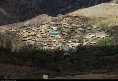 برق دهستان موگویی شهرستان کوهرنگ وصل شد