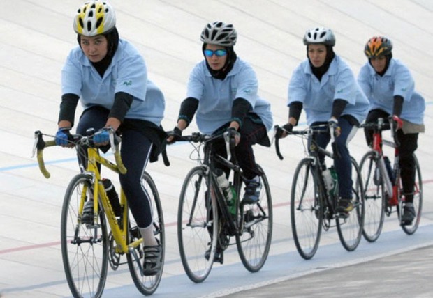 تیم دوچرخه سواری زنان تهران نایب قهرمان کشور شد