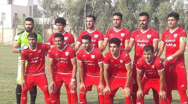 پرسپولیس گناوه مقابل شهرداری بندرعباس متوقف شد