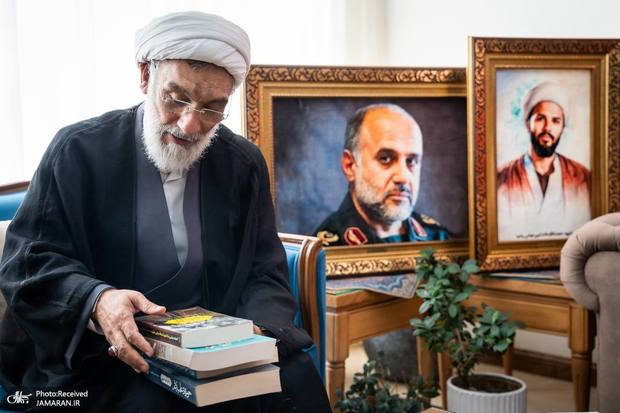 مصطفی پورمحمدی: سرداران رشید و باقری «نظامیان حکیم» بودند/ جامعه بیش از آنکه به سخنرانی‌ها و گزارش‌های رسمی نیاز داشته باشد، باید زندگی روزمره‌ی این افراد را بشناسد