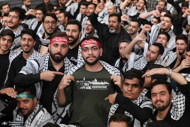 عزاداری هیئت‌های دانشجویی به مناسبت اربعین در حسینیه امام خمینی