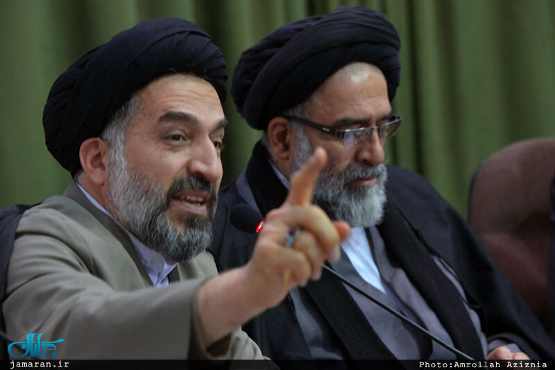 جلسه ستاد دهه فجر انقلاب اسلامی استان تهران در حرم مطهر امام 