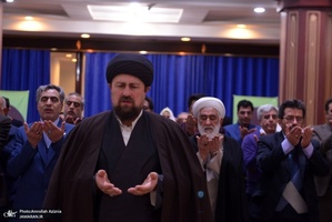 تجدید میثاق مدیران و کارکنان سازمان نظام پرستاری کشور با آرمان های حضرت امام(س)