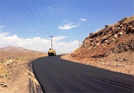 احداث و بهسازی 255 کیلومتر راه روستایی ایلام در دولت یازدهم