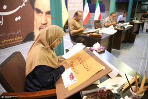 ورکشاپ نقطه عطف در حسینیه جماران