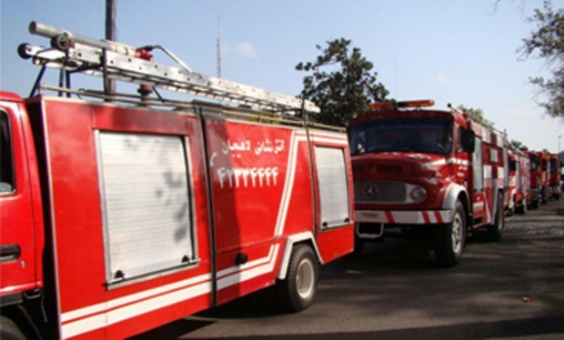 آتش سوزی یک واحد تجاری در لاهیجان مهار شد
