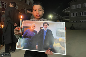 دسته عزاداری شیعیان کشمیر در آستانه تشییع پیکر شهید سید حسن نصرالله (ره)