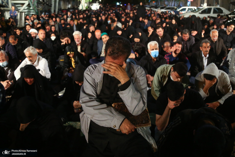 مراسم شب بیست و یکم ماه مبارک رمضان در حسینیه همدانیها