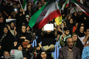 مراسم عقد زوج های جوان فسایی با حضور خادمین امام رضا (ع)