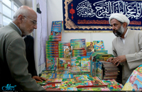 حضور میرسلیم در نمایشگاه کتاب تهران