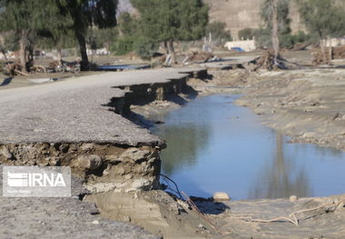 ۶ روستا در شرق هرمزگان همچنان مشکل تردد دارند