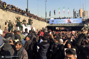 حضور میلیون ها تهرانی در تشییع پیکر مطهر سردار قاسم سلیمانی - 12