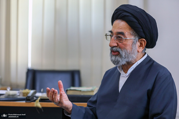 موسوی لاری: طرح اصلاح قانون انتخابات میخی بر تابوت جمهوریت نظام است/ «نظارت استصوابی» یکی از موانع مشارکت مردم در انتخابات است/ اصلاح‌طلبان از انتخابات رویگردان نیستند