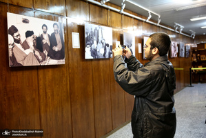 بازدید گردشگران خارجی از بیت امام خمینی(س) در جماران