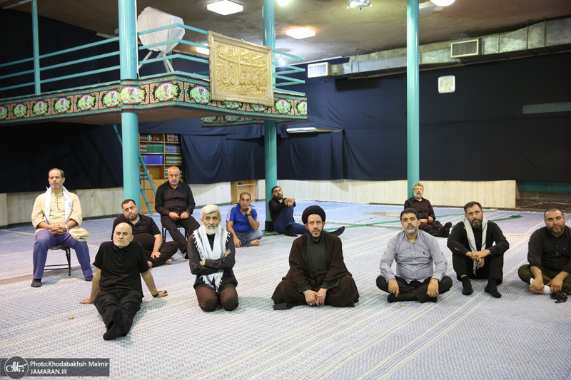 بازدید جمعی از مسئولین فرهنگی کشور لبنان از بیت امام خمینی (س) درجماران
