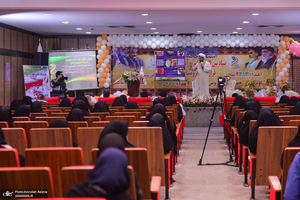 مراسم اهدای 2313 سری جهیزیه در جوار حرم امام خمینی(س)