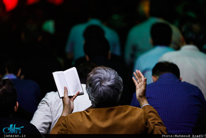  مراسم احیاء شب نوزدهم ماه مبارک رمضان در مسجد جامع جماران