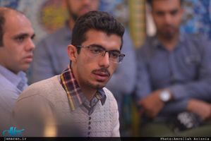 ديدار جمعى از دانشجويان دانشگاه علوم پزشكى شهيد بهشتى با سید حسن خمینی