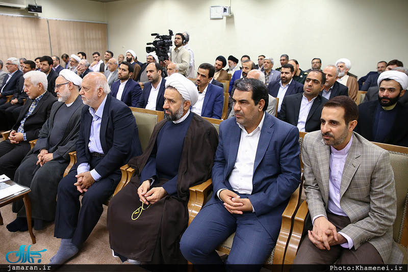 دیدار دست‌اندرکاران کنگره مرحوم آیت‌الله حاج شیخ غلامرضا یزدی (فقیه خراسانی) با رهبر معظم انقلاب