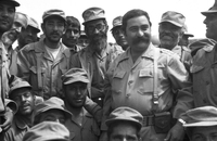 تصاویر کمتر دیده شده از حضرت آیت‌الله خامنه‌‎ای در دوران دفاع مقدس (8)