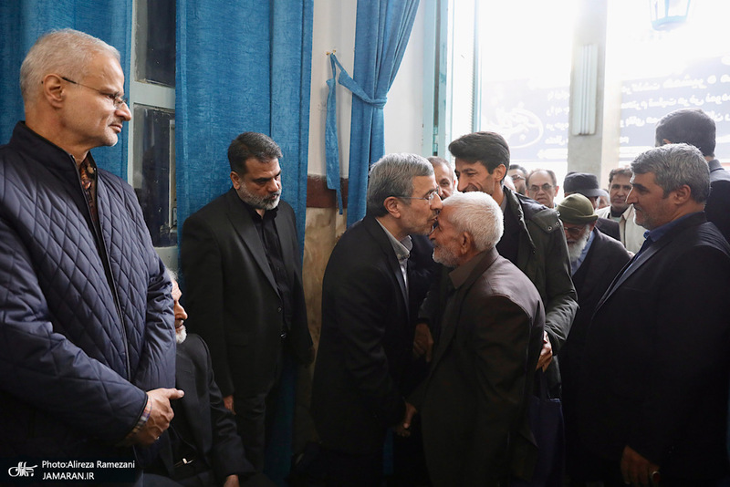 مراسم ختم خواهر محمود احمدی نژاد