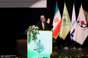 تجلیل از خانواده معظم شهدای خمین در بیت تاریخی امام خمینی
