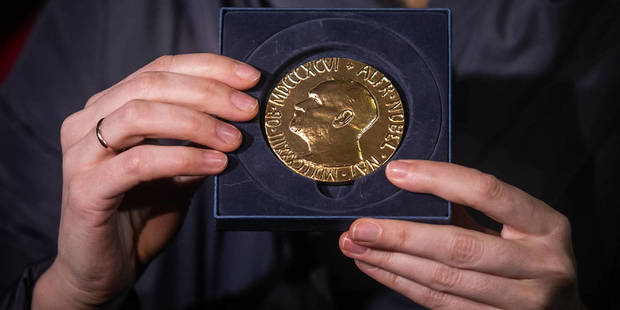 توهمات نوبل ترامپ