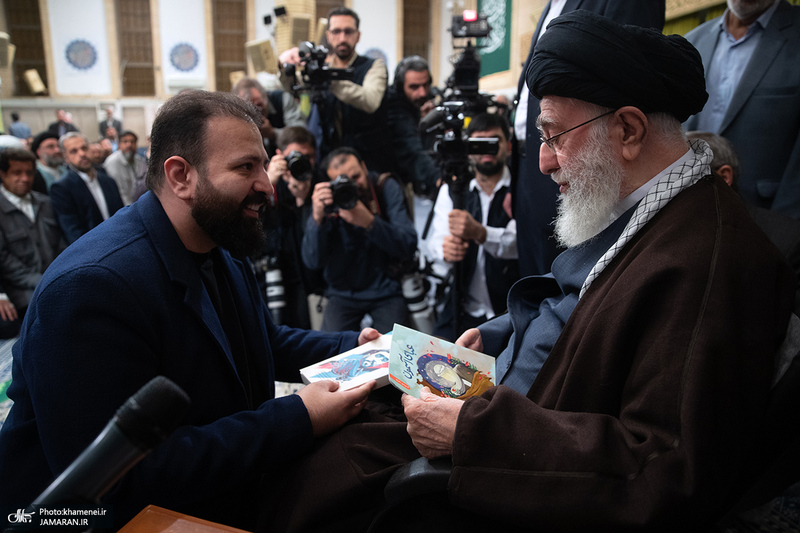 دیدار جمعی از شاعران و اهالی فرهنگ و ادب با رهبر معظم انقلاب