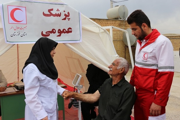 روستائیان و عشایر بخش هتی شهرستان لالی رایگان ویزیت شدند