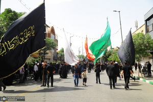 دسته عزای شهادت امام صادق(ع) با حضور آیت الله العظمی وحید خراسانی