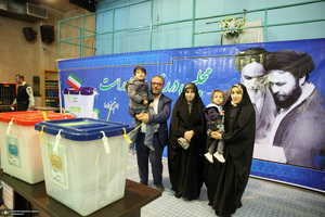 حضور دکتر علی کمساری در  انتخابات مجلس شورای اسلامی و مجلس خبرگان رهبری