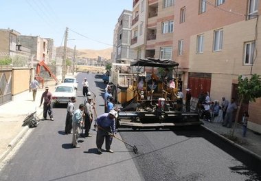 ۱۰ هزار مترمربع از  معابر شهرک ارشاد در سنندج آسفالت و بهسازی شد