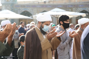 نماز عید سعید فطر در حرم حضرت فاطمه معصومه(س)