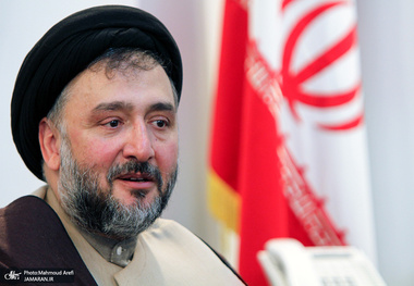 نظر محمدعلی ابطحی در مورد ماجرای پیشنهاد مناظره یک نوجوان به فائزه هاشمی