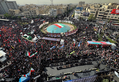 مراسم تشییع شهدای جنگ تحمیلی رژیم صهیونیستی در تهران-4