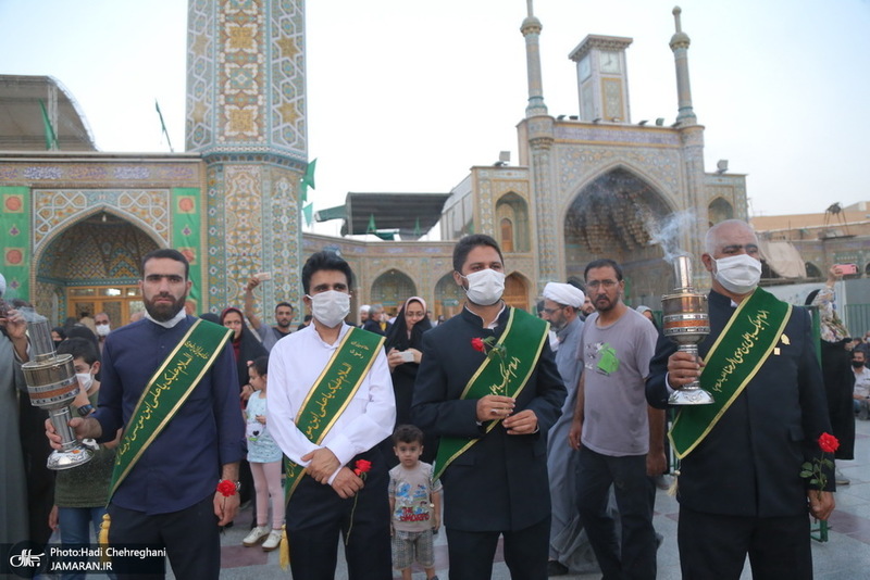 پیاده روی خادمان حرم کریمه اهل بیت(ع) در شب ولادت امام رضا(ع)