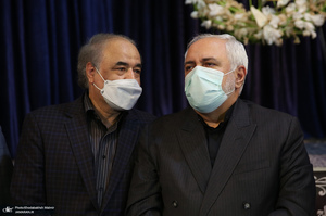 مراسم وداع با پیکر حجت الاسلام و المسلمین سید محمود دعایی در حسینیه جماران -2