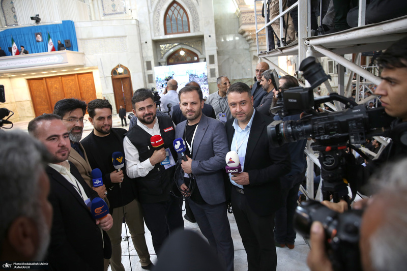 حضور شخصیت‌های سیاسی و مسئولان کشوری و لشکری در مراسم سالگرد ارتحال حضرت امام خمینی (س) -2