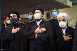 مراسم تشییع حجت الاسلام و المسلمین محتشمی پور در حسینیه جماران