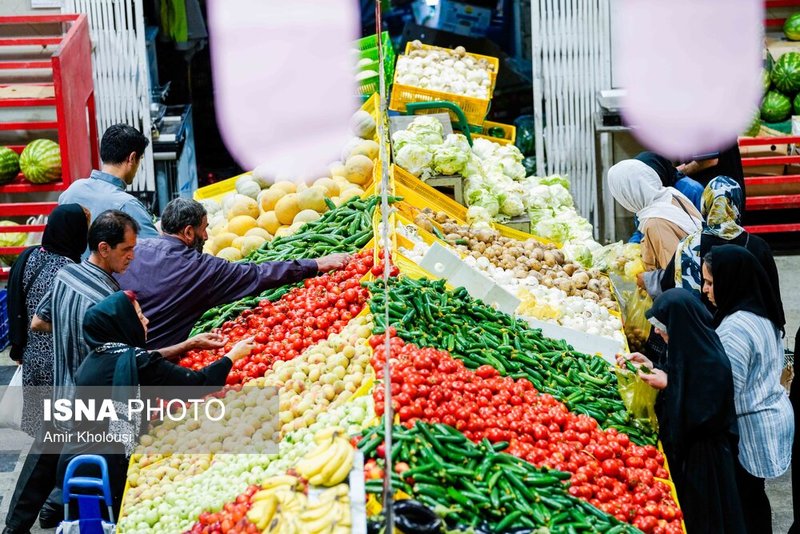 جریان عادی زندگی در شهر تهران...