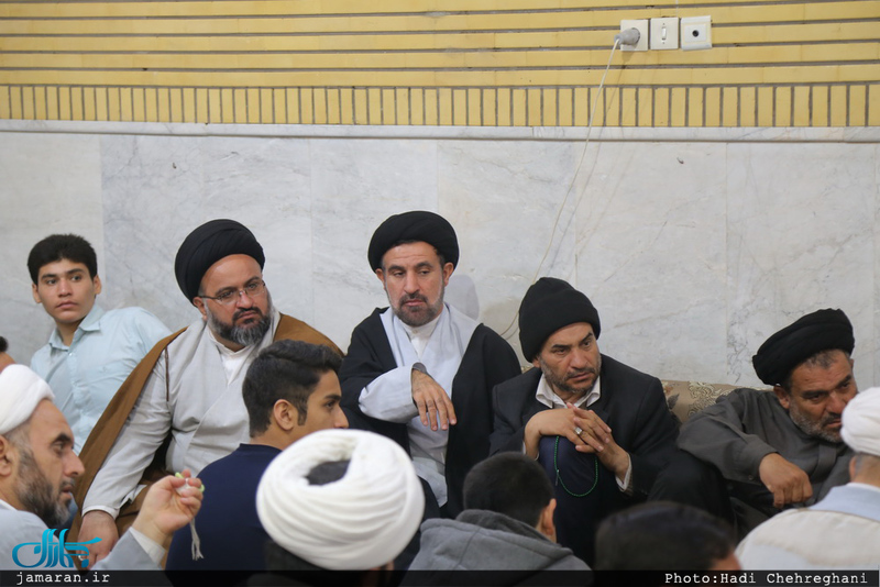 جشن ولادت حضرت زهرا(س) و تولد حضرت امام خمینی(ره) در بیت آیت الله العظمی صانعی