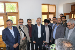 حضور وزیر تعاون، کار و رفاه اجتماعی در بیت تاریخی امام خمینی (س)