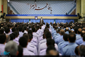دیدار جمعی از فرماندهان و کارکنان ارتش با رهبر معظم انقلاب 