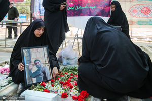 گلزار شهدای جنگ تحمیلی ۱۲روزه در بهشت زهرا (س)