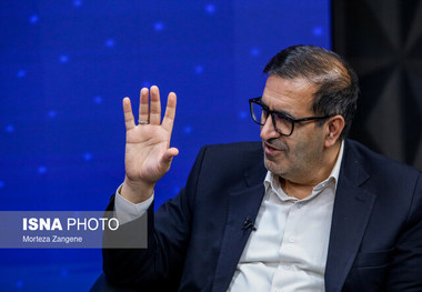 جوادی‌یگانه: «ایتایی‌ها» در زمان جنگ می‌گفتند چرا دنبال صلح و مذاکره‌اید؟/ در نظرسنجی سال ۹۷ در تهران حدود ۴۰ درصد مردم گفته بودند با افغان‌ها نباید ازدواج کنیم چون گوهر ایرانی به‌هم می‌خورد/ تعلیق میان نه جنگ و نه صلح، تحمل مردم را کم می‌کند