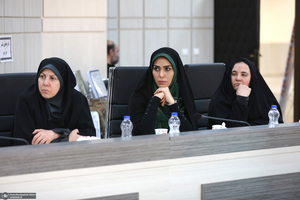 حضور سید حسن خمینی در گردهمایی علمی به مناسبت هفته پژوهش در پژوهشکده امام خمینی(س) و انقلاب اسلامی
