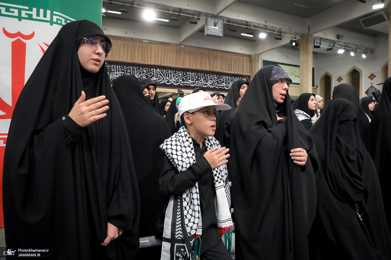 عزاداری هیئت‌های دانشجویی به مناسبت اربعین در حسینیه امام خمینی